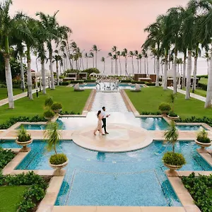 Grand & Spa, A Waldorf Astoria Курортный комплекс